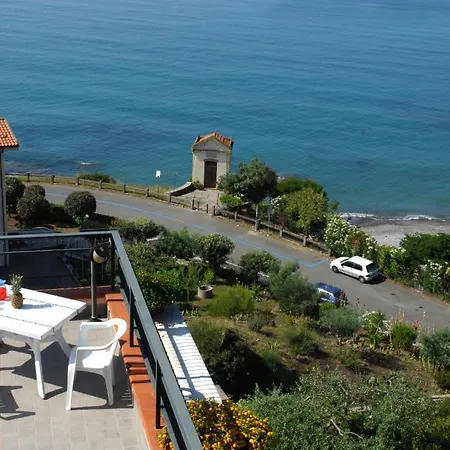 Aparthotel La Cycas