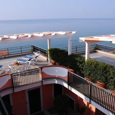 Aparthotel La Cycas Villammare